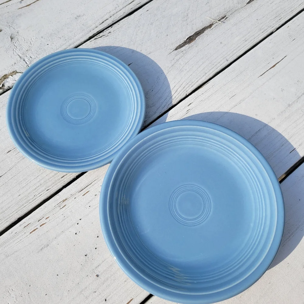 Fiesta Periwinkle Small Plates (2) Post 86 Fiestaware Bread Salad Dessert GUC
